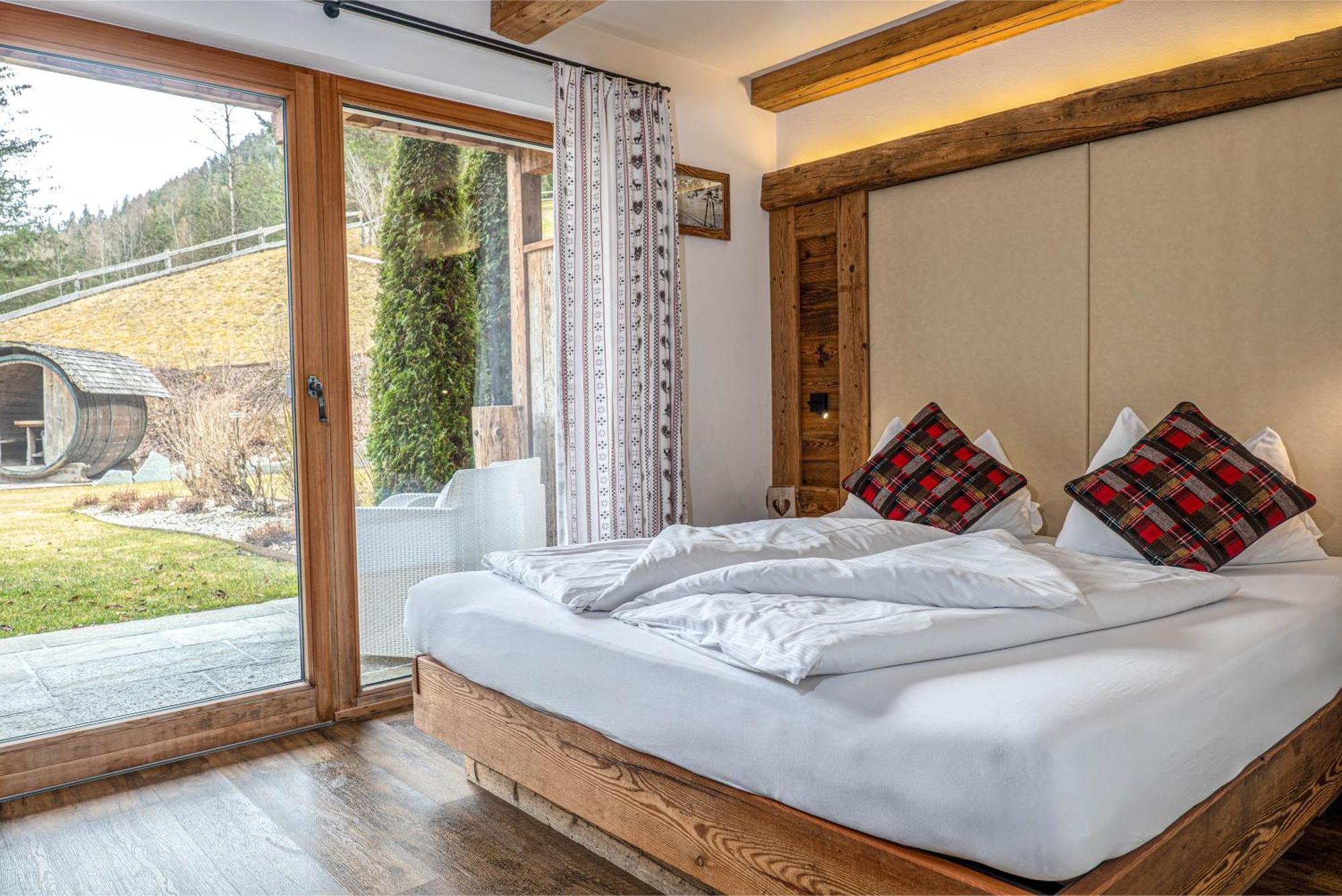 Alpine Mountain Chalet San Vigilio Di Marebbe Luaran gambar