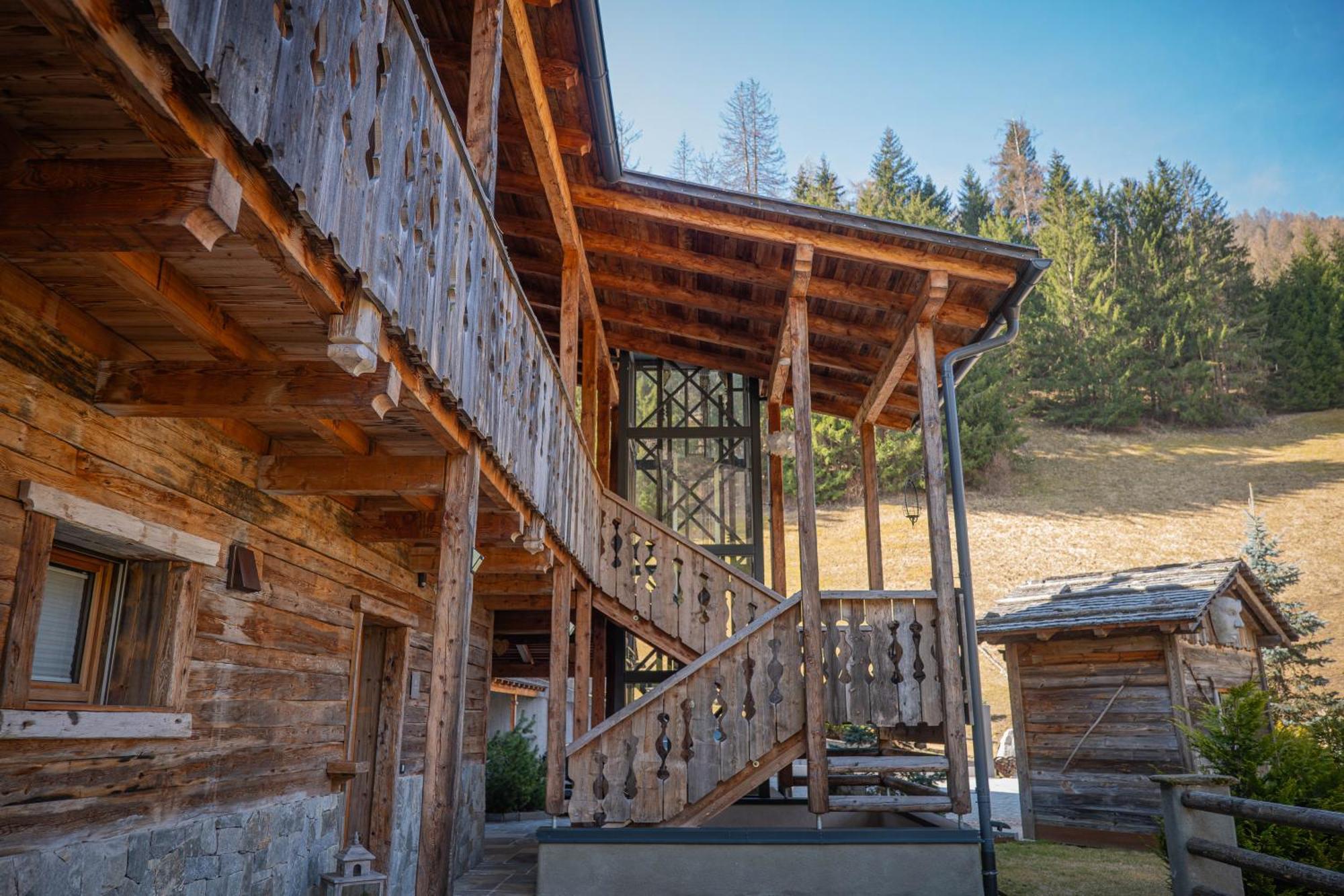 Alpine Mountain Chalet San Vigilio Di Marebbe Luaran gambar